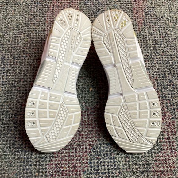 Puma - Picture 6 of 6